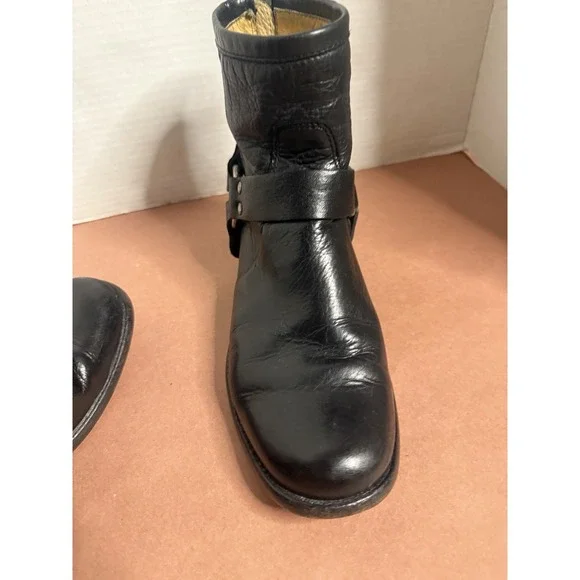 FRYE PHILLIP BLACK Leather Harness Back Zip Short Boots 6.5 Biker Boho Chic moto - Picture 9 of 16